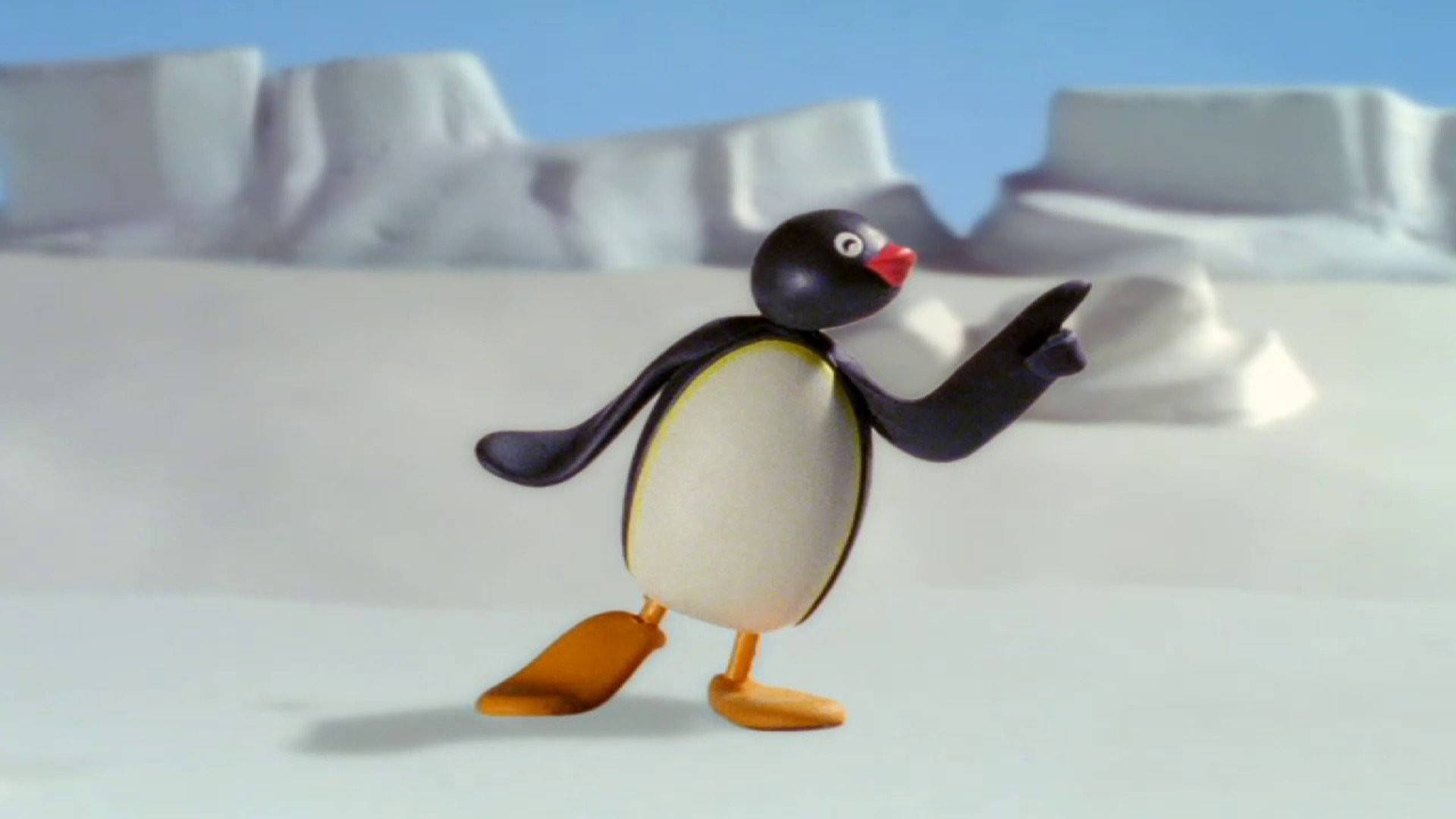 Pingu waving